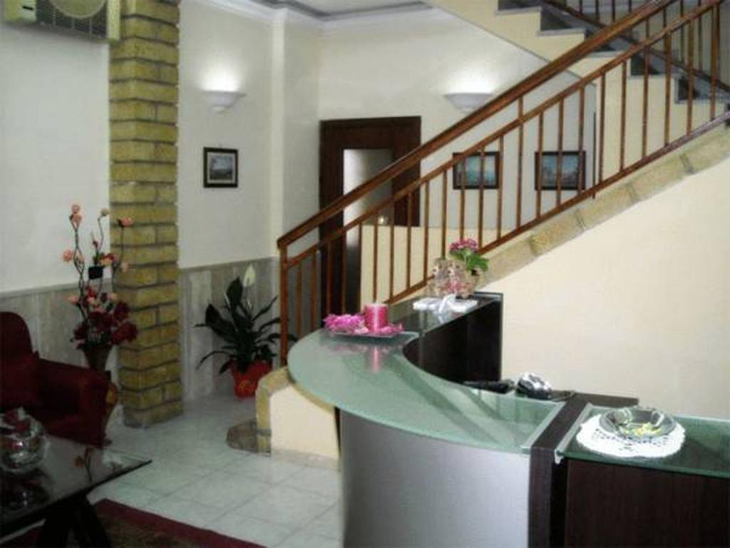 Hotel New Baby 카세르타 외부 사진